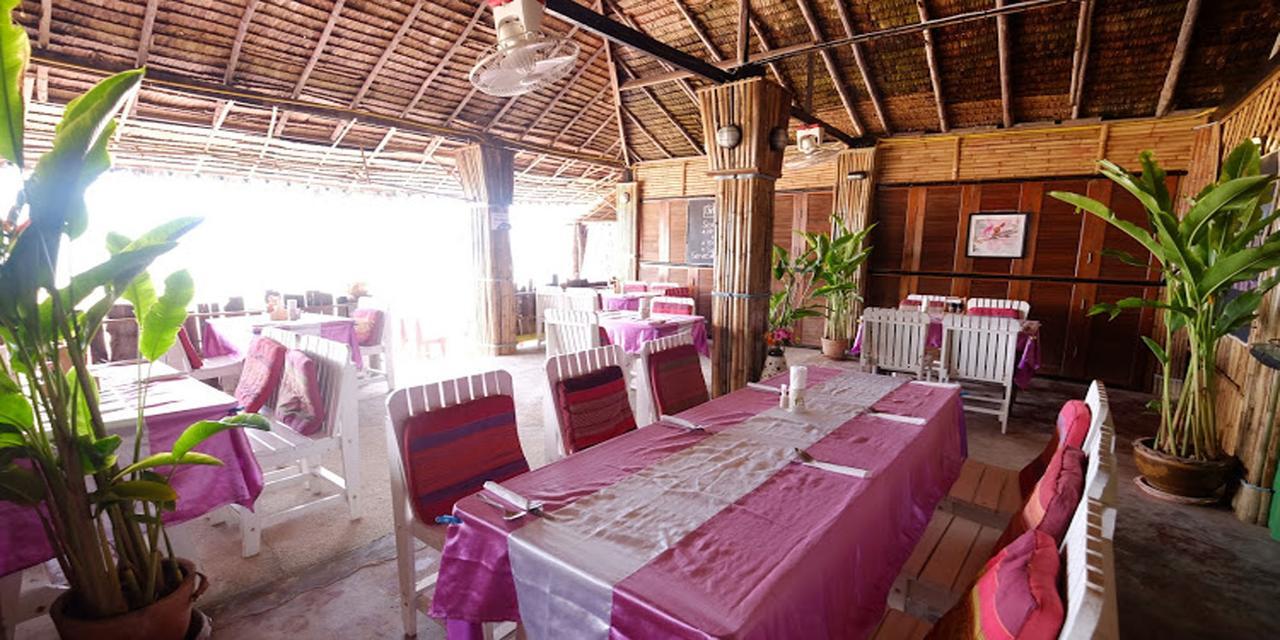 Rann Chalet Beach Side Ко-Ланта Экстерьер фото