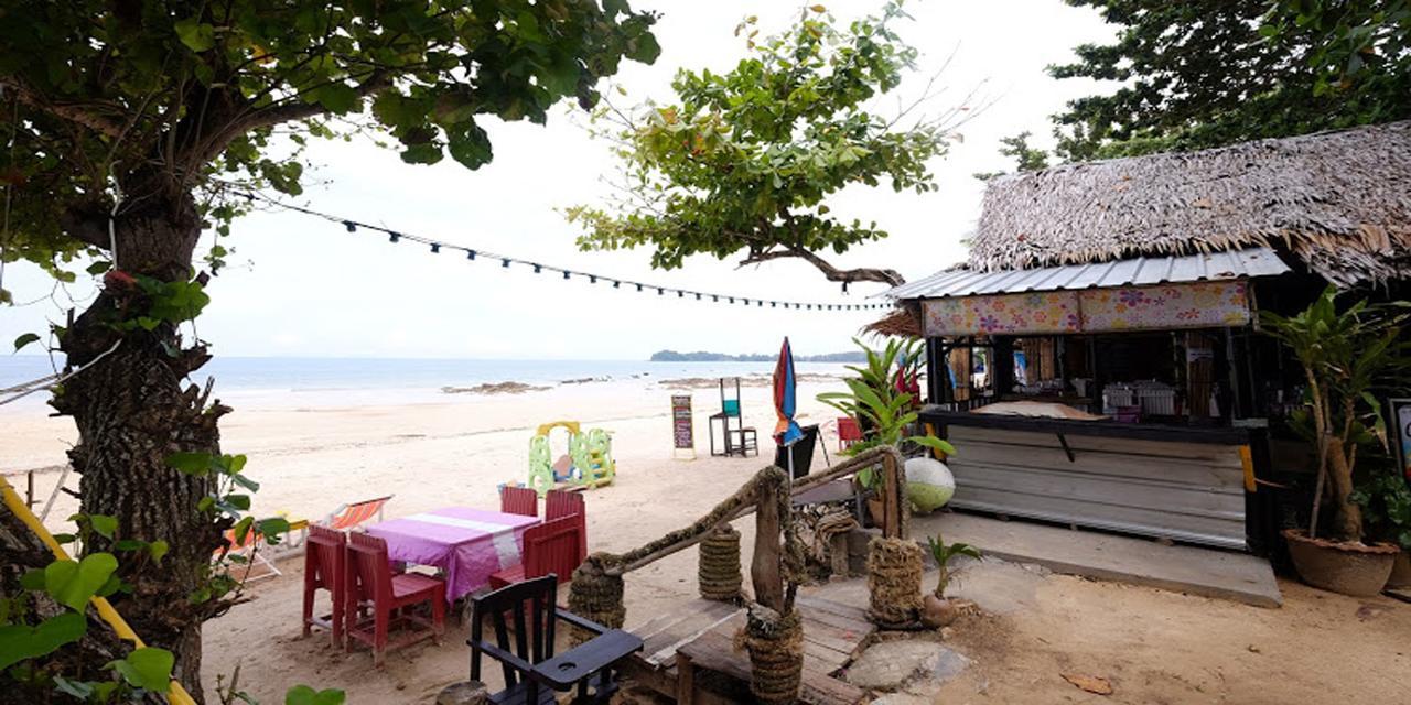 Rann Chalet Beach Side Ко-Ланта Экстерьер фото