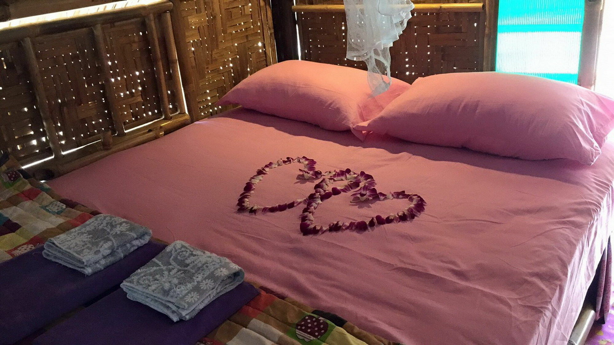 Rann Chalet Beach Side Ко-Ланта Экстерьер фото